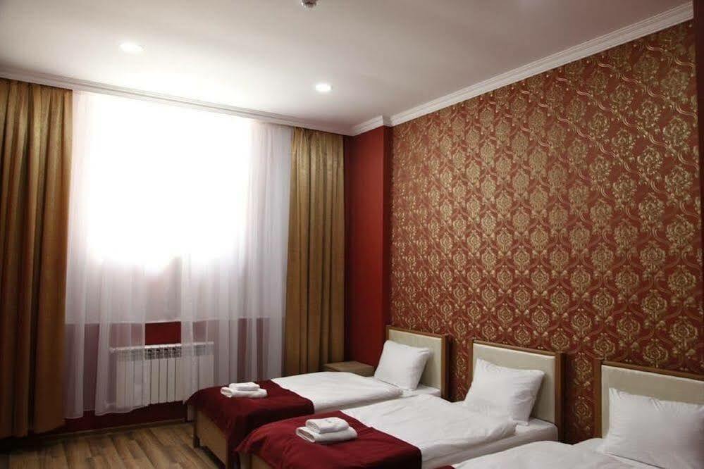 Nord West Hotel Baku Exterior foto